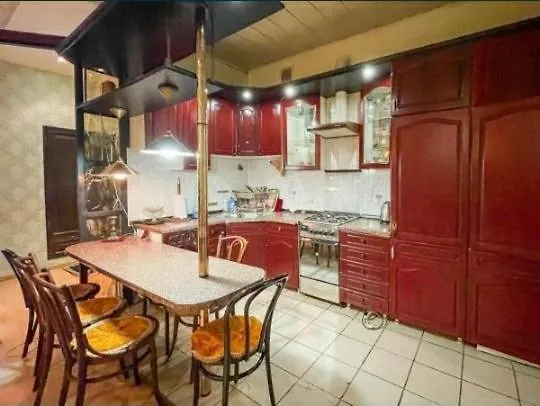 целиком 3-х комнатная в центре одессы Appart hôtel