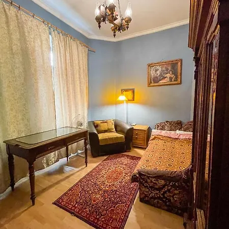 Апартаменты Целиком 3-Х Комнатная Квартира В Центре Одессы Aparthotel